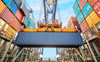 专业团队高效运营 一站式物流服